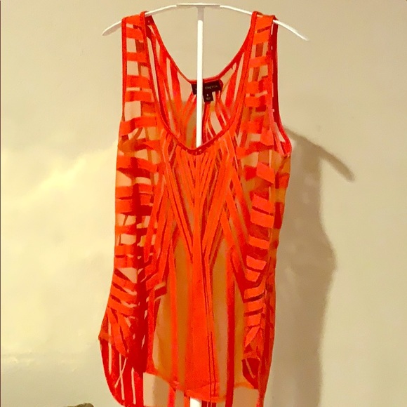 Worthington 🦞red sheer geometric layering tank - Picture 4 of 5
